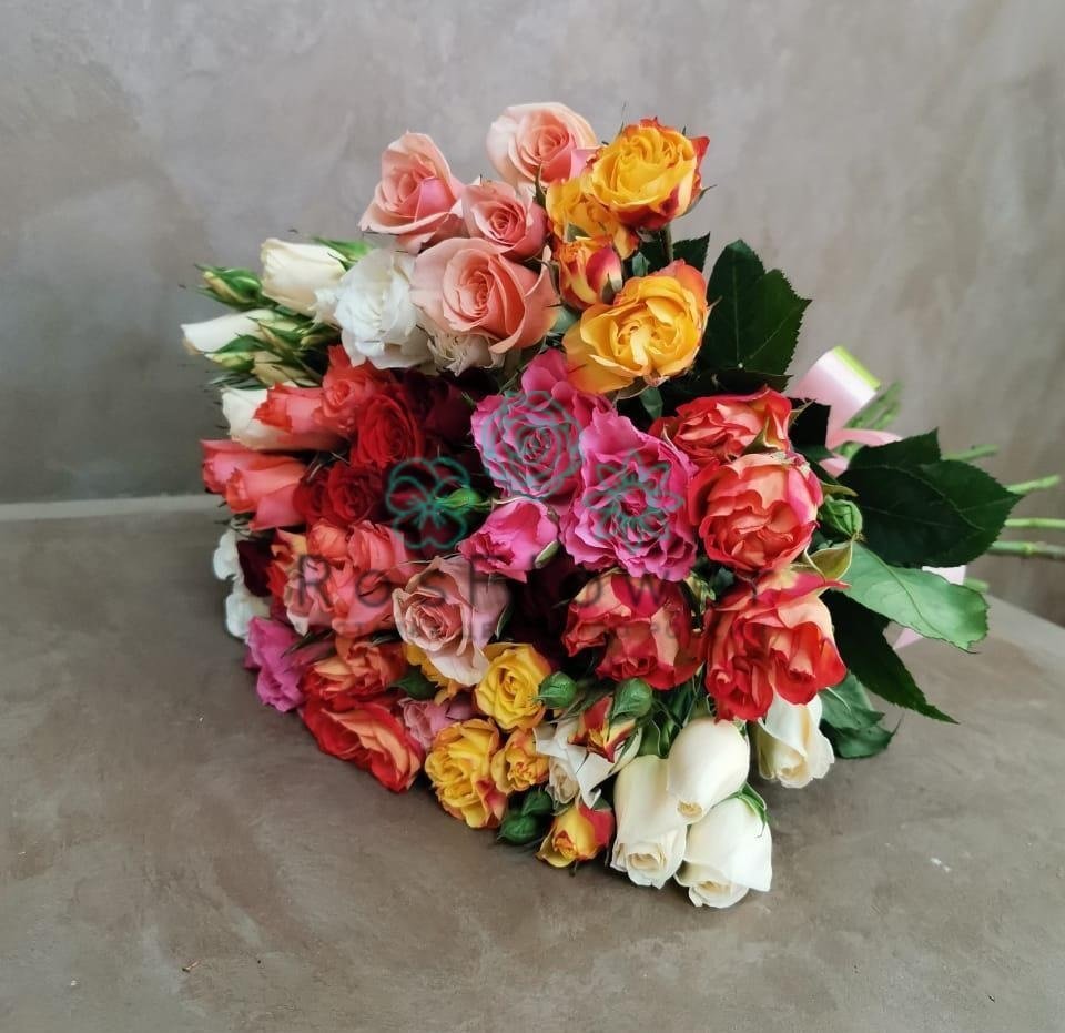 Букет цветов из: Розы в Левково