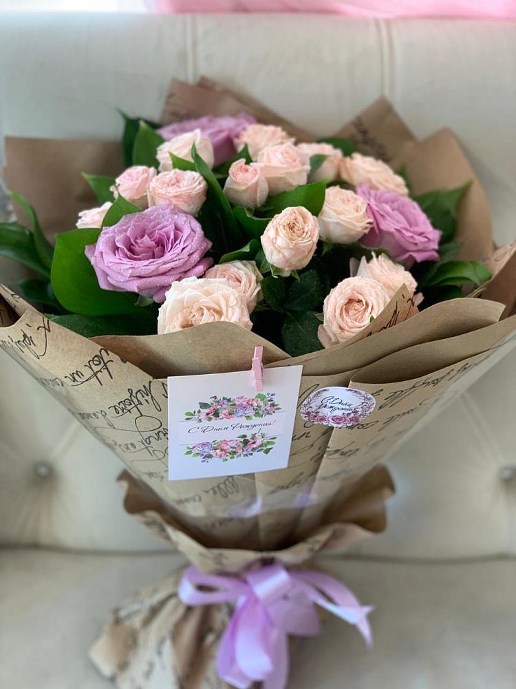 Букет цветов из: Розы в Левково