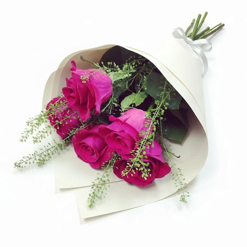 Букет цветов из: Розы в Левково