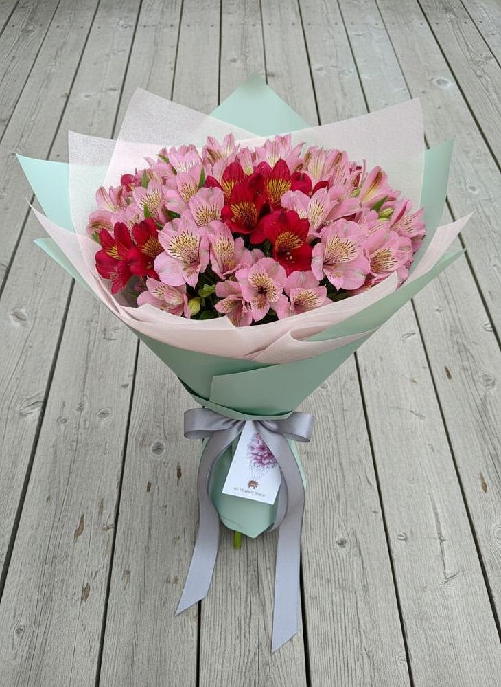 Букет цветов из: Альстромерии в Левково