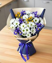 Букет цветов из:  Розы, Ирисы и Хризантемы #REPLACE_PRED# Левково