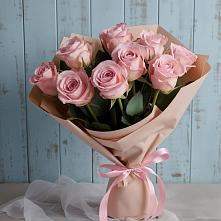 Букет цветов из:  Розы в Левково