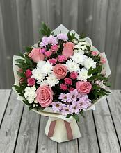 Букет цветов из:  Альстромерии, Гвоздики, Розы и Хризантемы в Левково