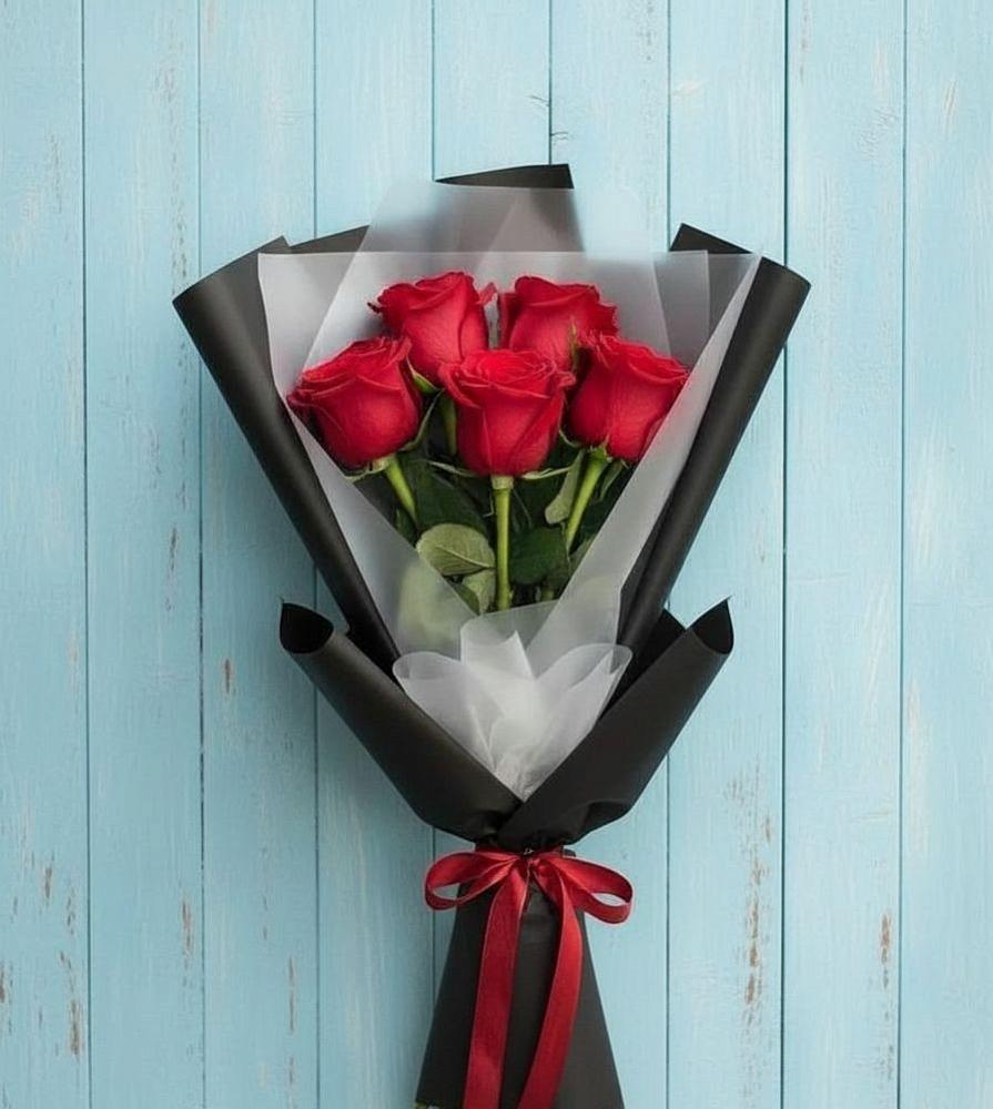 Букет цветов из: Розы в Левково