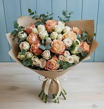 Букет цветов из:  Альстромерии и Розы в Левково