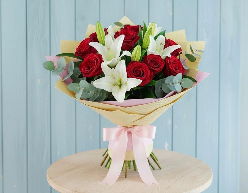 Букет цветов из: Лилии и Розы в Левково